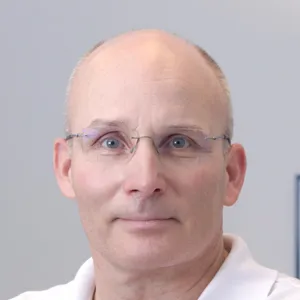 Dr. Karsten Hopp - Facharzt für Orthopädie und Unfallchirurgie, Osteopath (D.A.A.O) EROP, Akupunktur, Sportmedizin, Chirotherapie